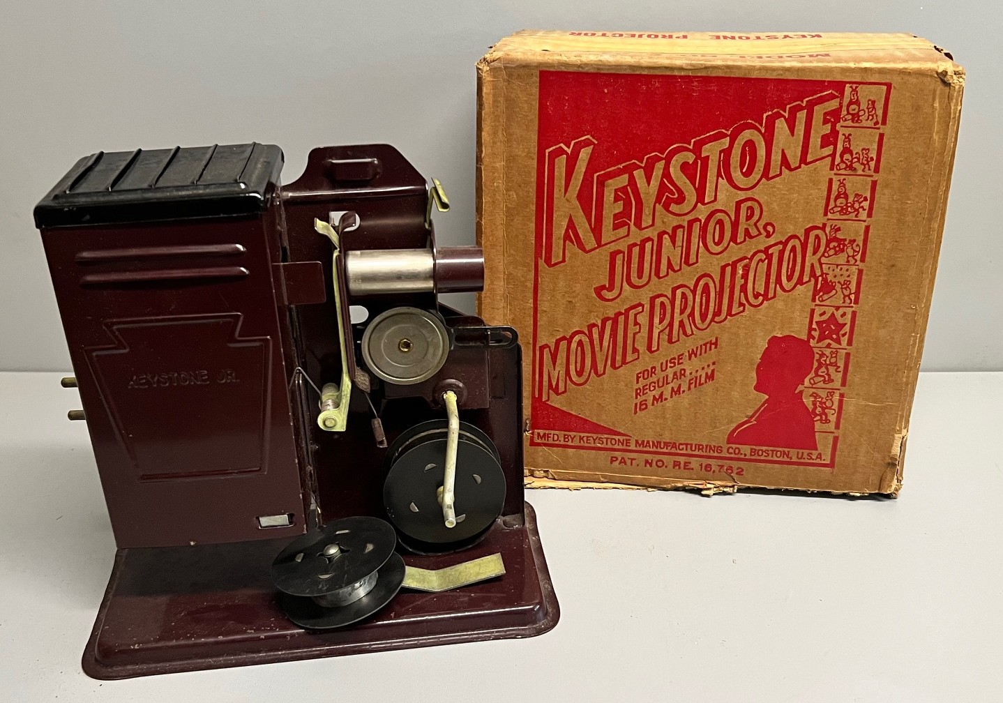 Junior Movie Projector E-24